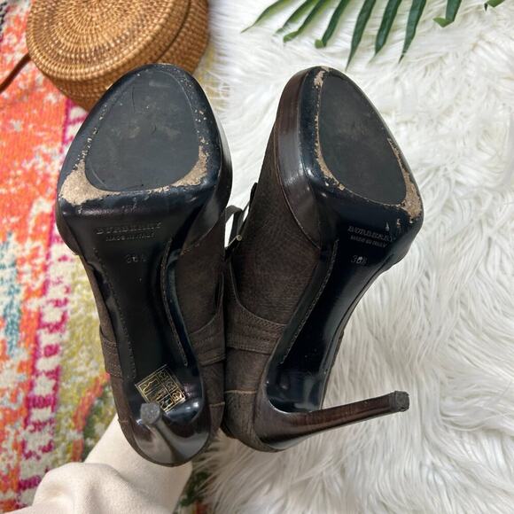 Burberry Designer Brown Preppy Leather Heeled Ankle Boots Booties 36.5 / 6.5 - Picture 8 of 10